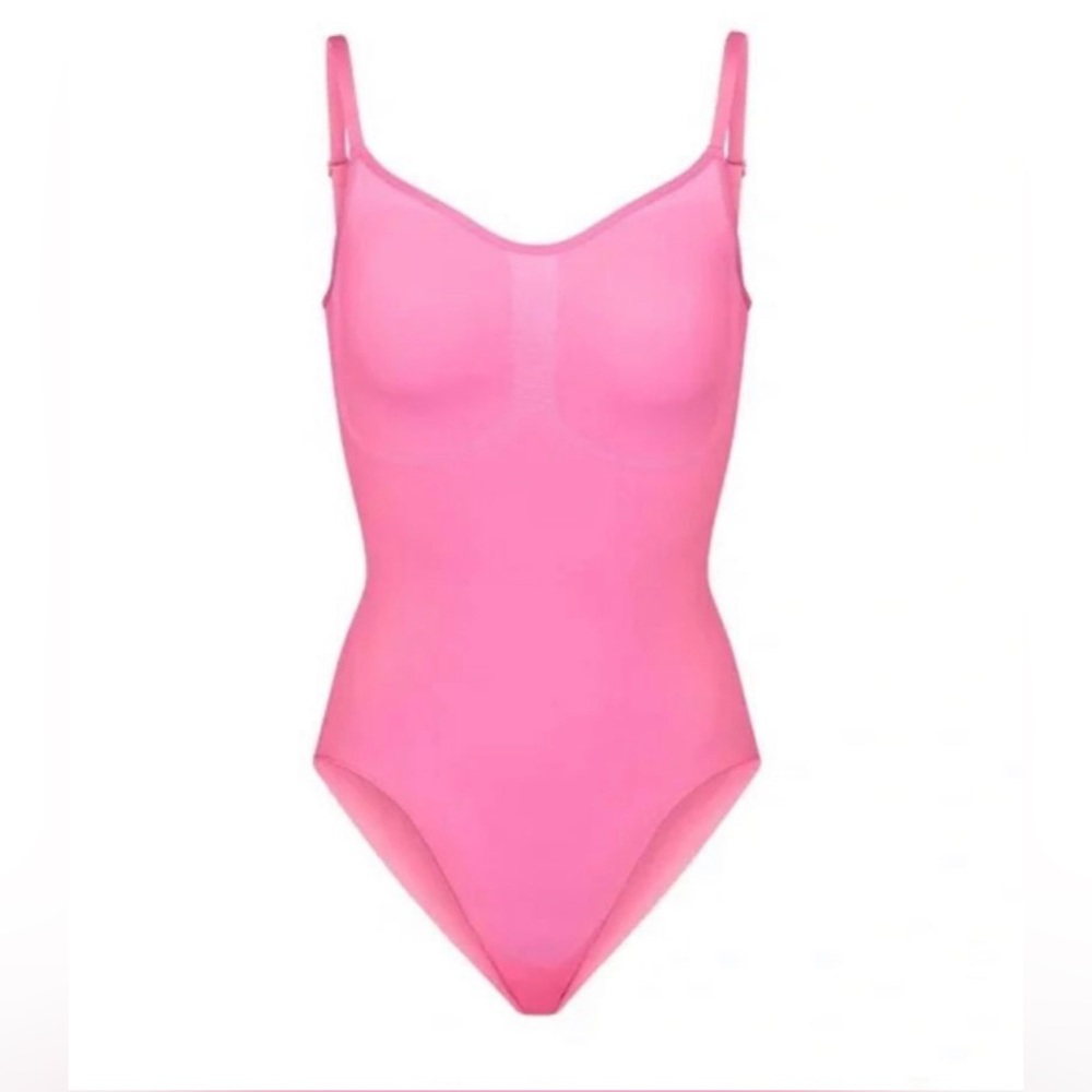 💗 SKIMS Sculpting Brief Bodysuit S/M Neon Orchid Pink NEW w/out Box